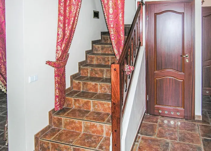 Semesterbostad Cozy In With Kitchen Lebcz