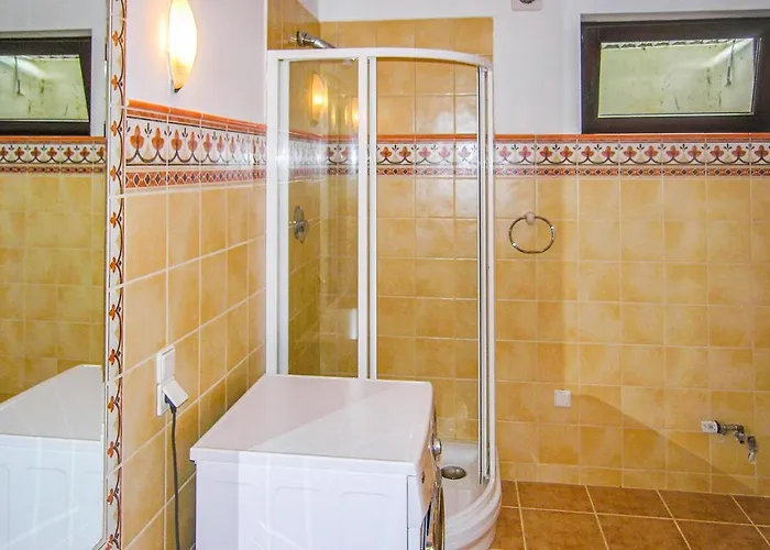 Cozy In With Kitchen Lebcz